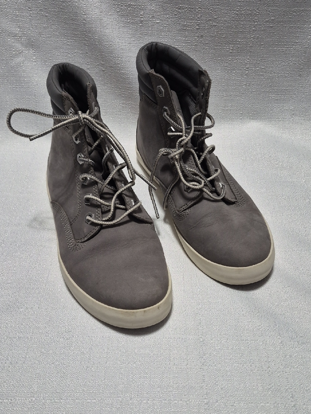 Timberland Grey High-Top Casual Lace Up Versatile Sneakers Women's Size 7